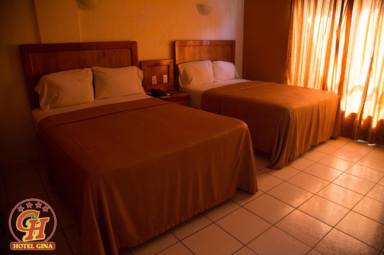 Hotel Gina Tecomán Zewnętrze zdjęcie