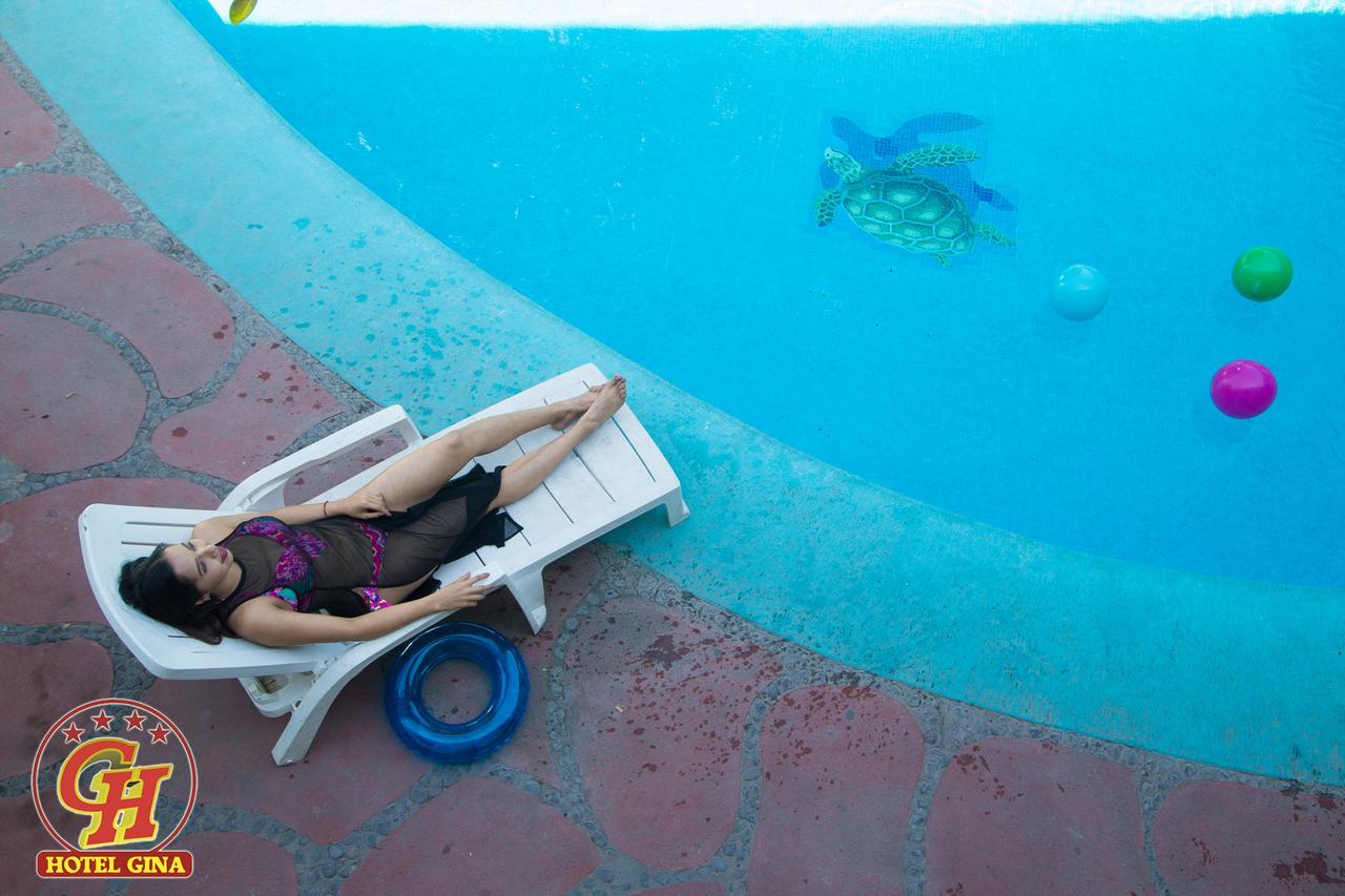 Hotel Gina Tecomán Zewnętrze zdjęcie