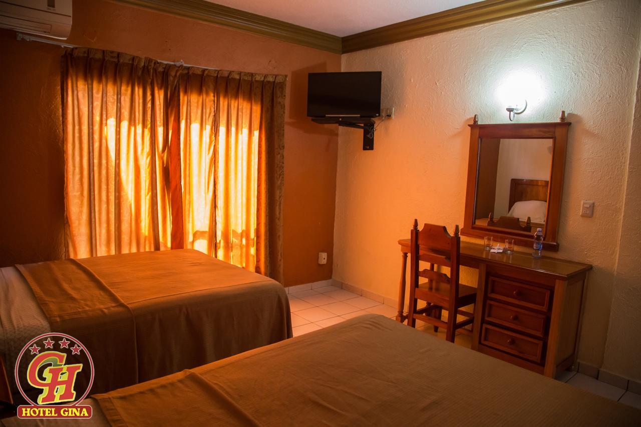 Hotel Gina Tecomán Zewnętrze zdjęcie